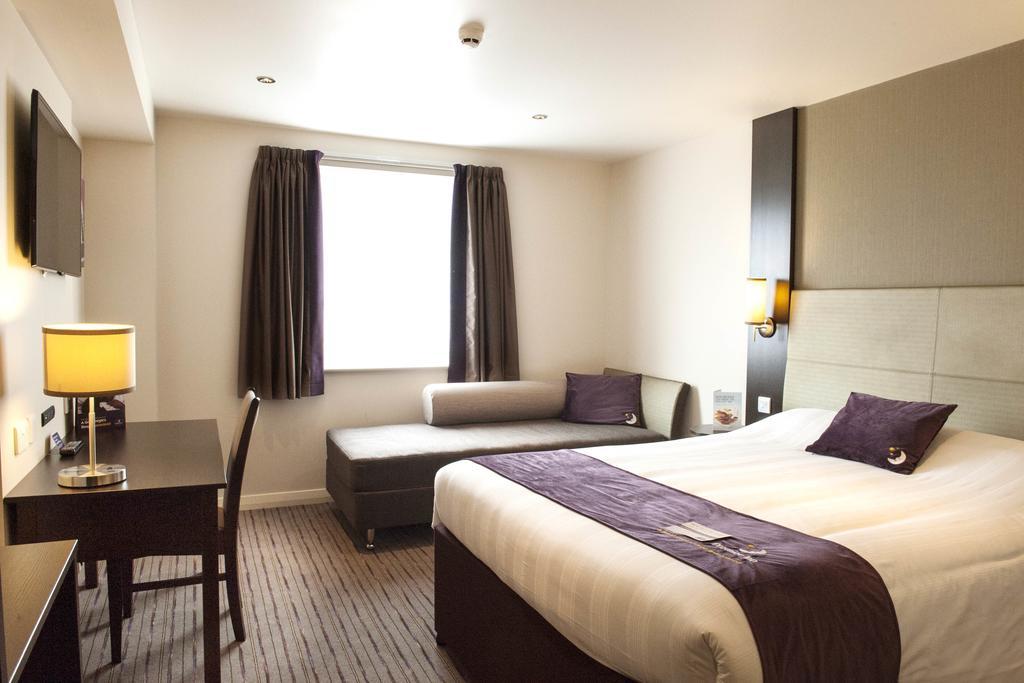 Premier Inn Peterborough - Ferry Meadows Kültér fotó
