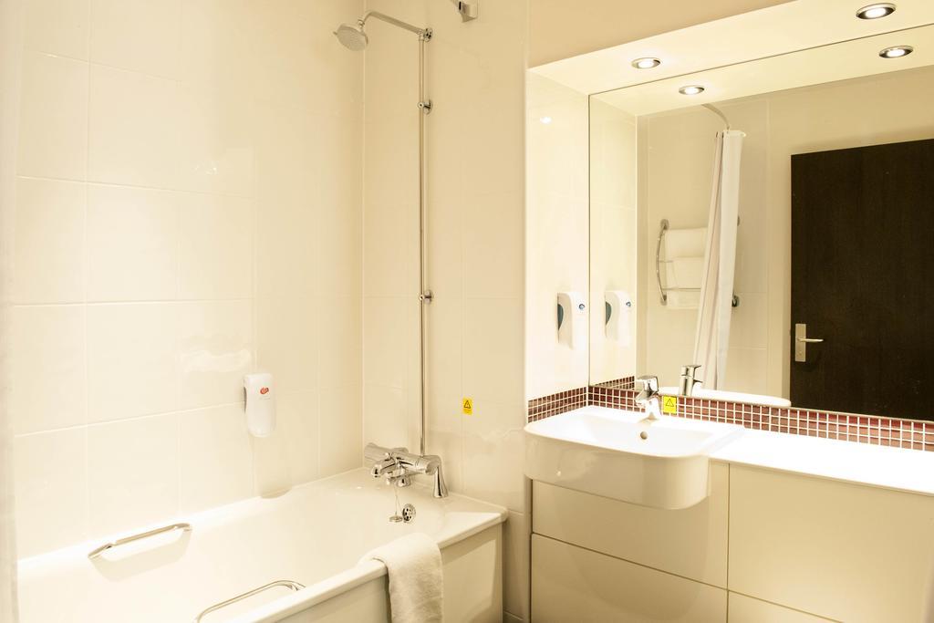 Premier Inn Peterborough - Ferry Meadows Kültér fotó