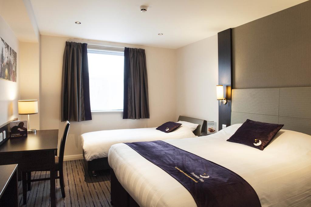 Premier Inn Peterborough - Ferry Meadows Kültér fotó