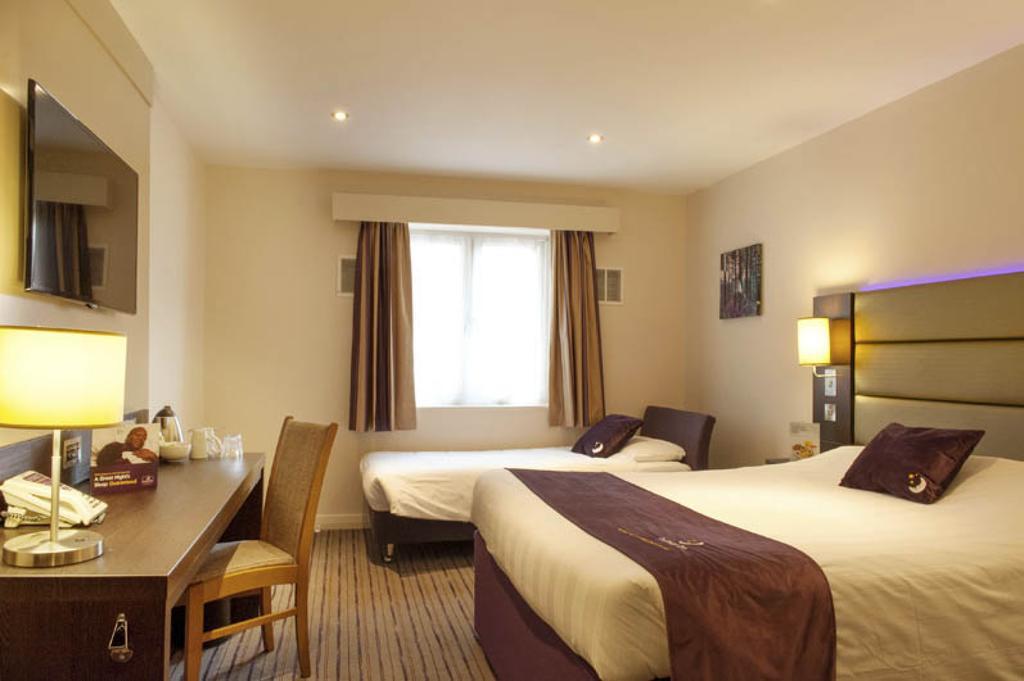 Premier Inn Peterborough - Ferry Meadows Kültér fotó