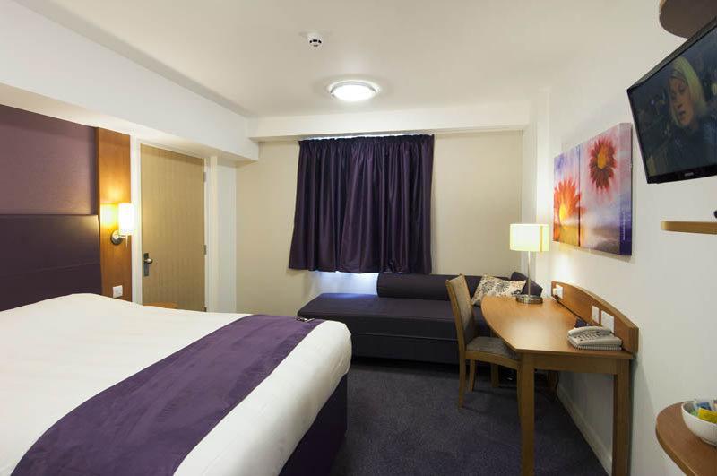 Premier Inn Peterborough - Ferry Meadows Kültér fotó
