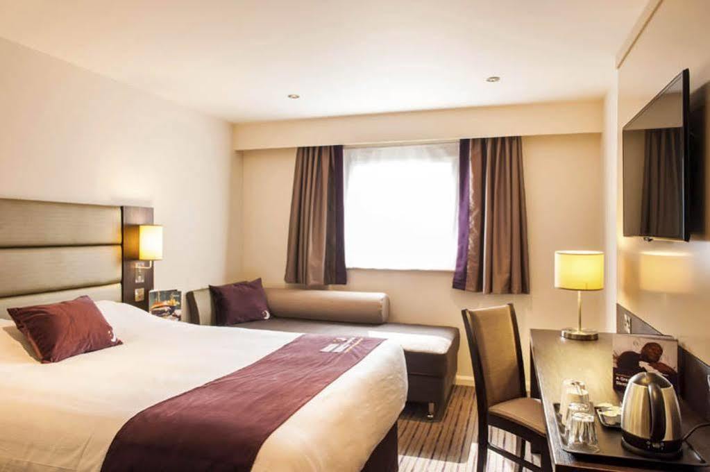Premier Inn Peterborough - Ferry Meadows Kültér fotó